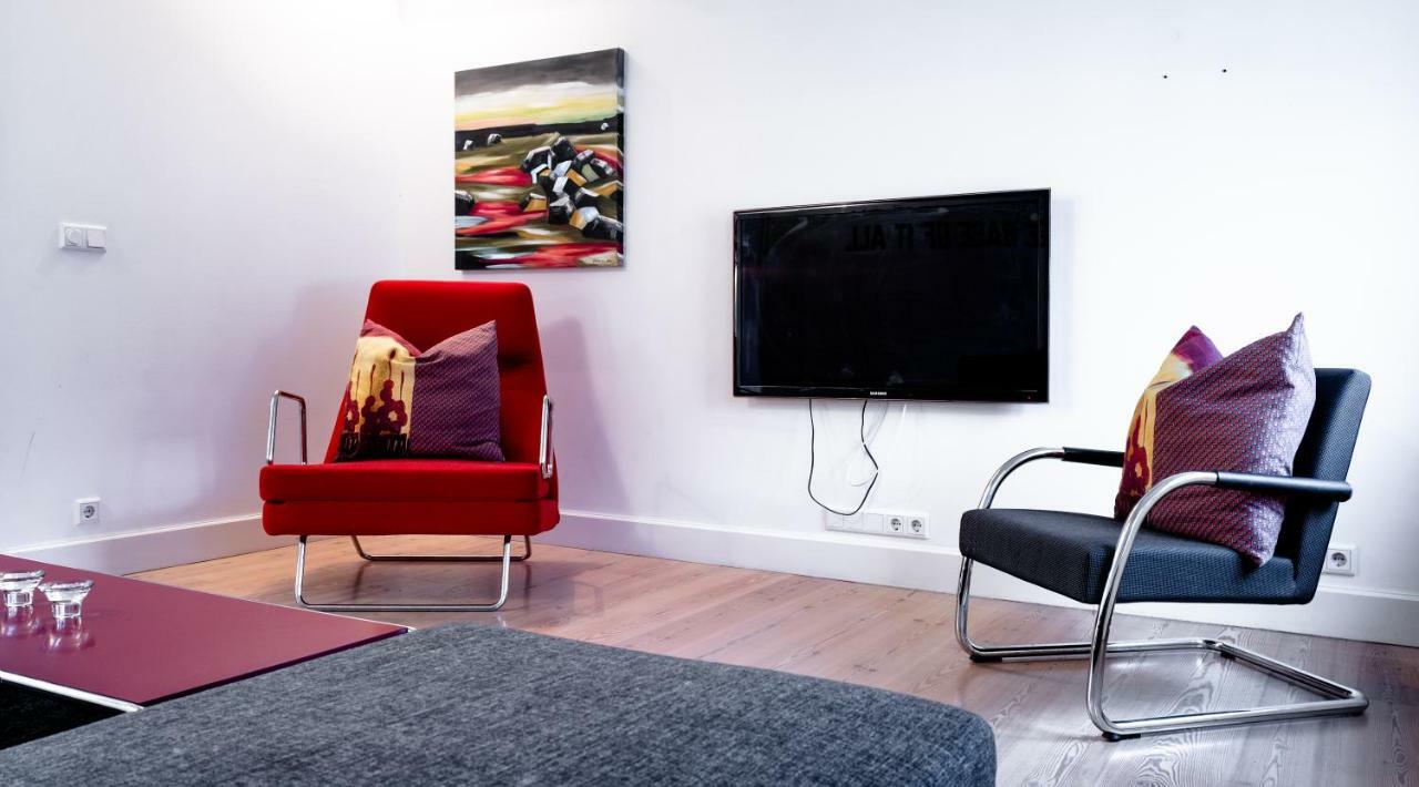 Luna Apartment *